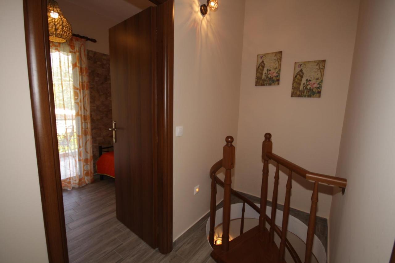 Edra Studios Vourvourou Bagian luar foto