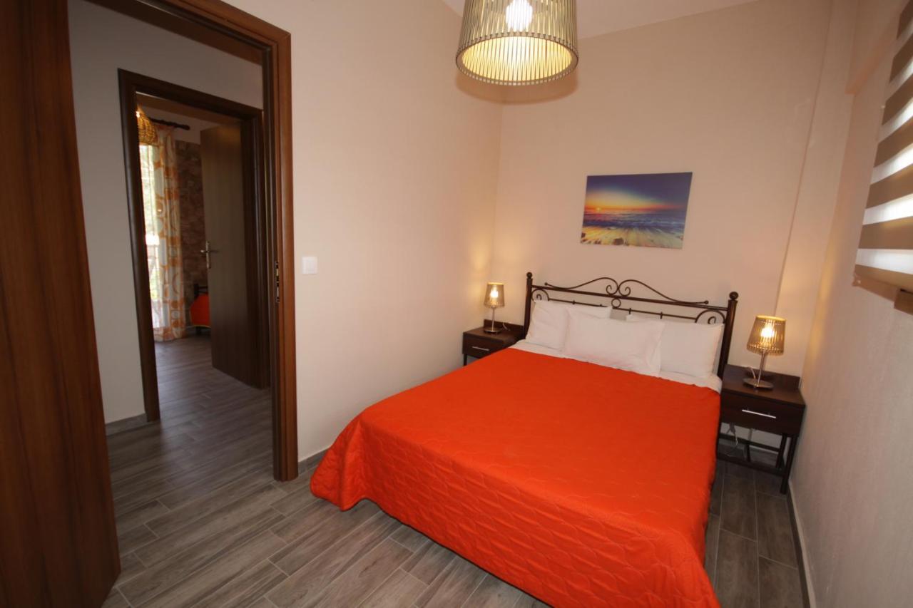 Edra Studios Vourvourou Bagian luar foto