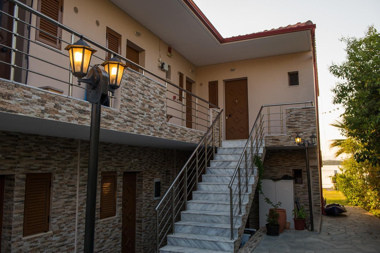 Edra Studios Vourvourou Bagian luar foto